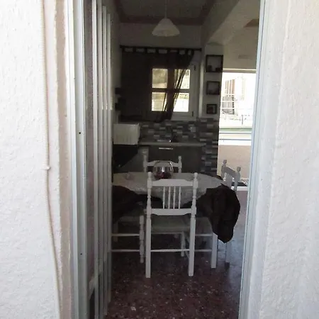 Anna Apartman Mirtiész