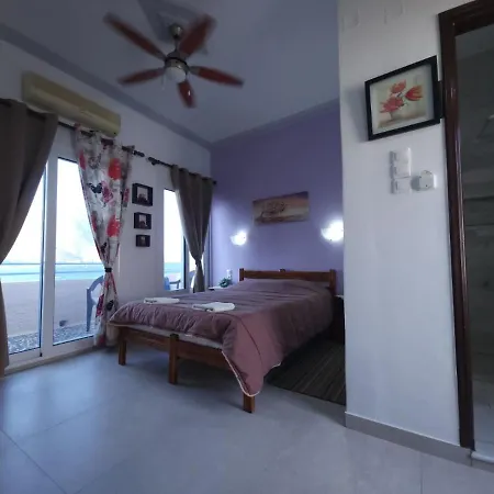 Anna Apartment *